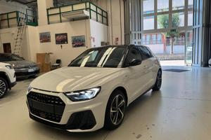 AUDI A1 SPB 30 TFSI S-Tronic Identity Black S-Li