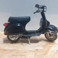 modellini di Vespe 