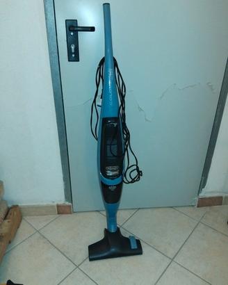   scopa elettrica  De longhi  1600w