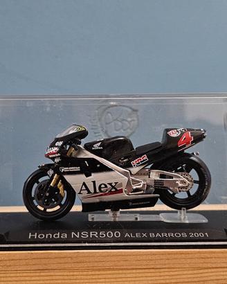 Honda NSR500 Alex Barrows 2001 modellino moto GP