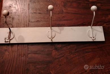 Modernariato:Appendiabiti vintage