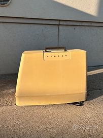 Macchina da cucire da tavolo Singer