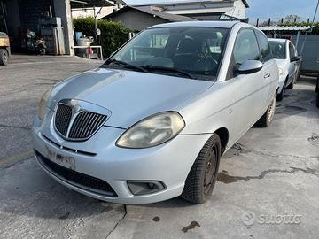 Ricambi usati per Lancia Ypsilon 1.2 benz 2007