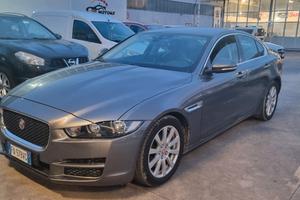 Jaguar XE 2.0 D Turbo aut. Pure PELLE NAVI
