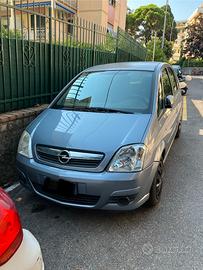 Opel Meriva 1.3 turbodiesel anno 2007, 230000 km
