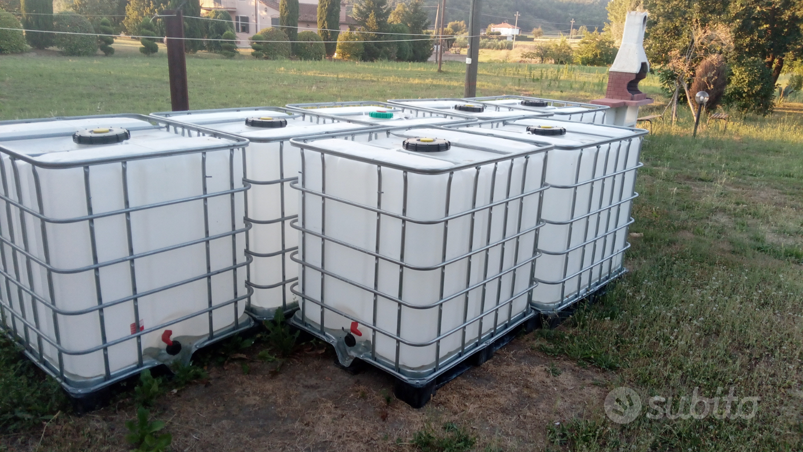 Cisterne 1000 litri con gabbia - Giardino e Fai da te In vendita a