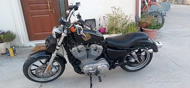Harley Davidson 883
