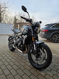 Triumph trident 660