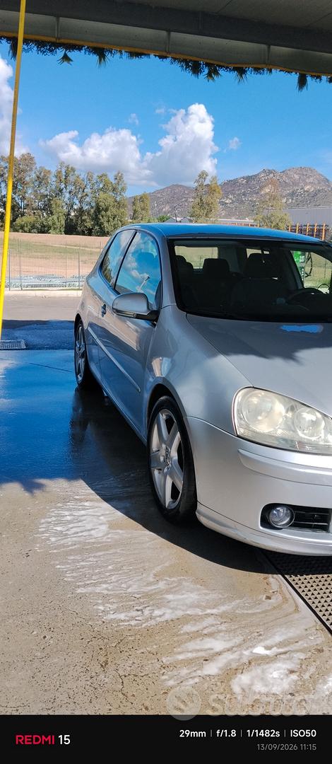 Volkswagen Golf 2009 photo 2