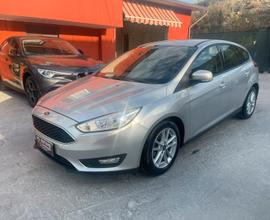 Ford focus 1.5 tdci 95 cv business full