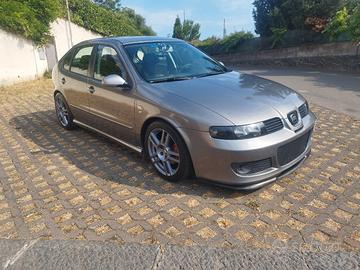 Seat leon 1.9 tdi 150 CV ed.monza fr 2005