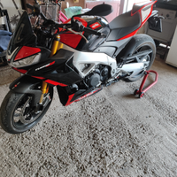 Unica Tuono V4 serie limitata SOLO 449 KM