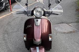 Vespa Scooter LML  125 cc automatica