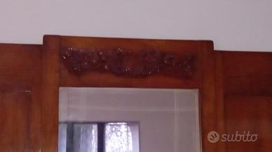 mobili in legno massiccio della fine '800