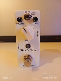 Set  pedali con effetti per chitarra elettrica