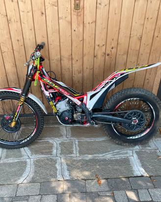MOTO TRIAL  TRS ONE RR 125