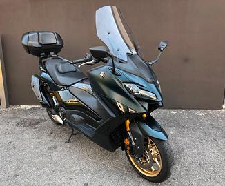 Yamaha TMAX 560 Tech Max