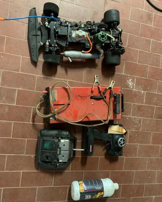 Macchina R/C a scoppio vintage 1:8 Mugen/Scorpion