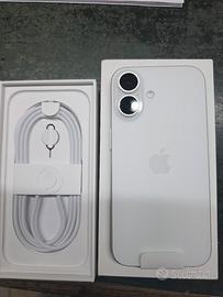 Iphone 16 bianco nuovo 