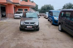 Fiat panda 1.3 mjt cross restyling Emotion 4x4