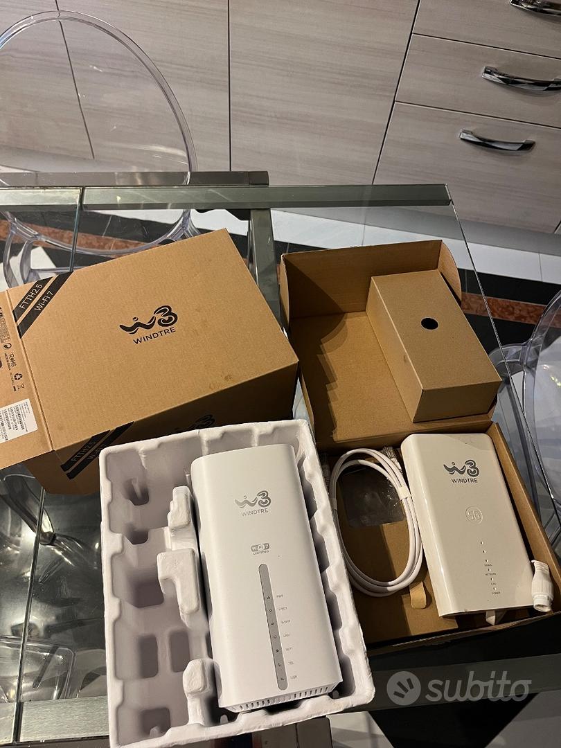 Modem Wi-Fi fibra Wind tre + ont - Informatica In vendita a Firenze