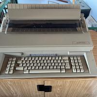 Macchina scrivere elettronica