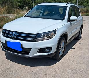 VOLKSWAGEN TIGUAN 2.0 TDI 110CV UNICO PROPRIETARIO