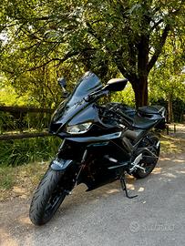 YAMAHA YZF R3