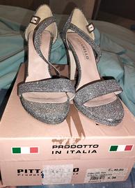 scarpe grigie con tacco 