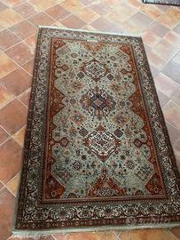 Tappeto persiano annodato a mano 170×270 cm – lana