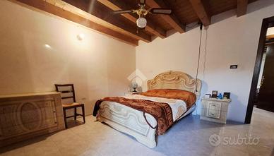 CASA DI CORTE A RONCO ALL'ADIGE