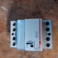 contattore b ticino 4 poli 220v