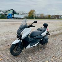 Yamaha Xmax 400 2015