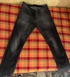 Jeans grigi uomo