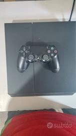 PS4 500GB+CONTROLLER+ 6 GIOCHI(MINECRAFT, AC  ECC)