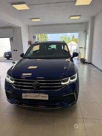 Volkswagen Tiguan 2.0 TDI 150 CV SCR DSG R-Line