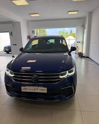 Volkswagen Tiguan 2.0 TDI 150 CV SCR DSG R-Line