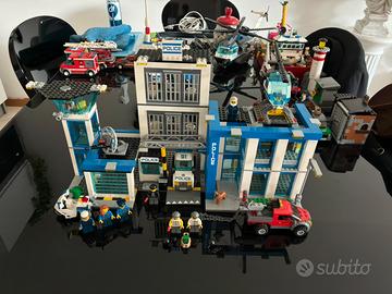 LEGO City Stazione di Polizia (60316)