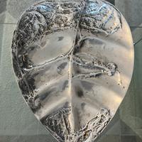 Piatto centro tavola foglia di vite  in metallo