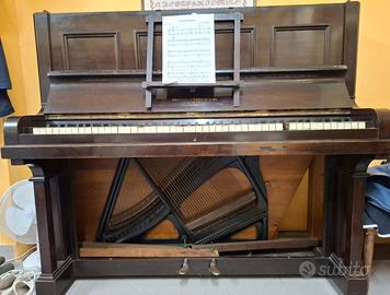 PIANOFORTE A PARETE 