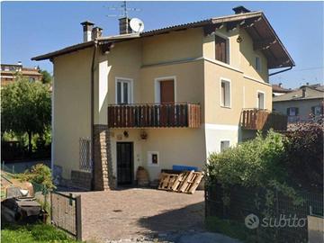 Immobile in asta di 187 m² con 3 locali a Baselga 
