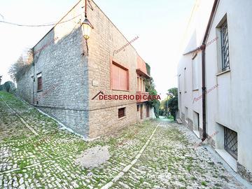 Casa, Erice.
