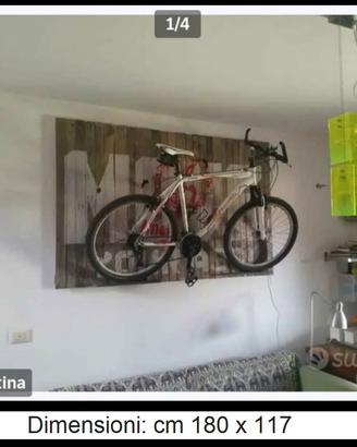 Supporto da parete per bici retroilluminato