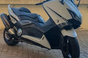 Yamaha T Max 530 - 2015