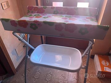 Tavolo per cambiare pannolini