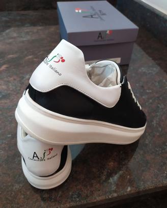 Scarpe Uomo Sneakers Nero/Bianco N.43