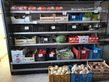 BANCO FRUTTA 220X250X85