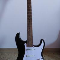 Fender Squier Bullet Stratocaster HT HSS LRL Black