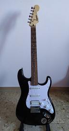 Fender Squier Bullet Stratocaster HT HSS LRL Black