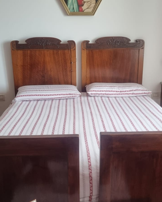 Magnifico letto fine 800